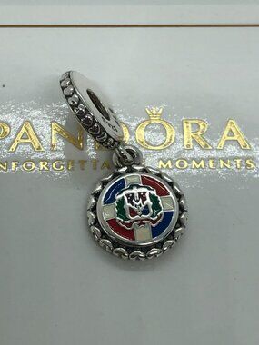 ✨🔥Pandora Dominican Republic Flag Charm